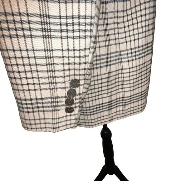 MNG Mango, S, tan black plaid long sleeve single button padded knit blazer ￼ - Picture 7 of 11